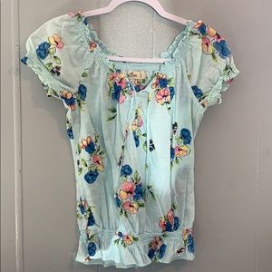 ❤️ New Hollister Floral Boho Off the shoulder Top